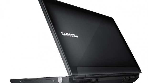 Samsung Series 7 GAMER front